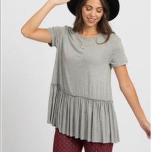 💕 Tee with ruffles